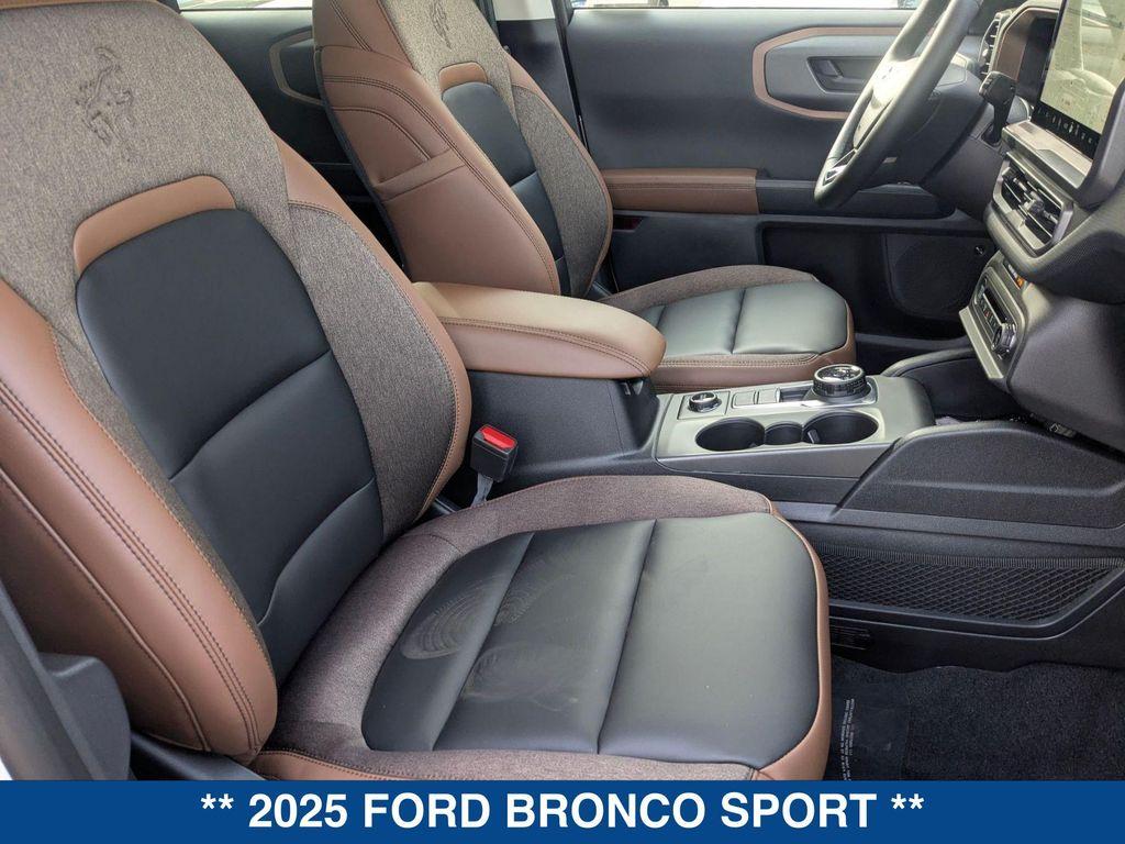 new 2025 Ford Bronco Sport car, priced at $41,135