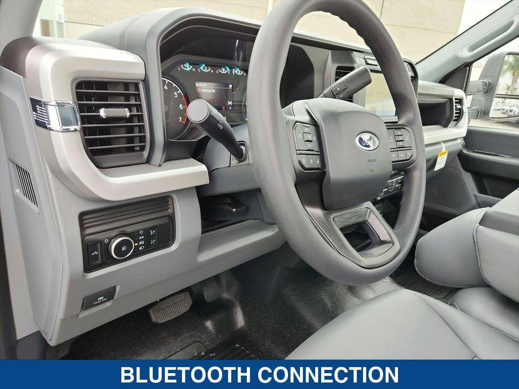 new 2024 Ford F-350 car, priced at $48,495