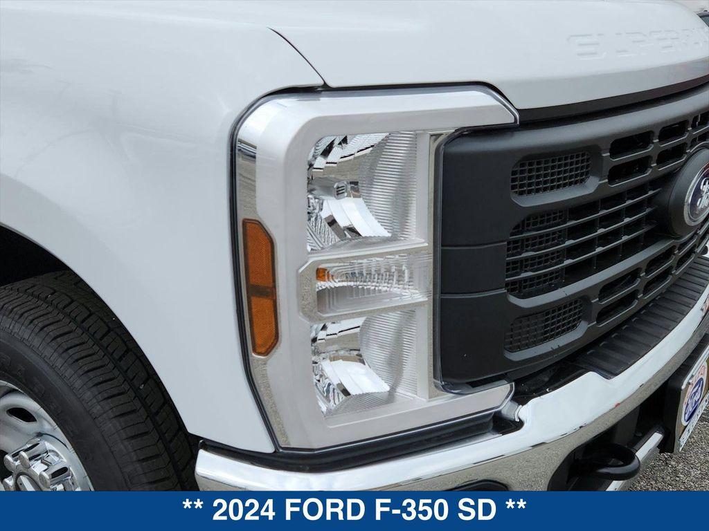 new 2024 Ford F-350 car, priced at $48,495