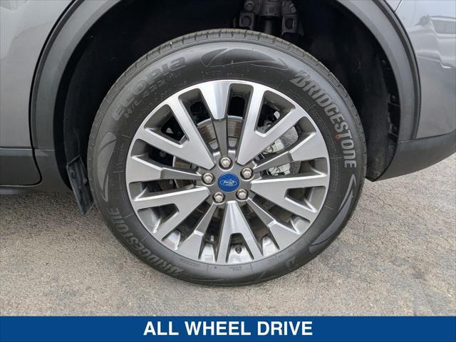 used 2022 Ford Escape car, priced at $28,000