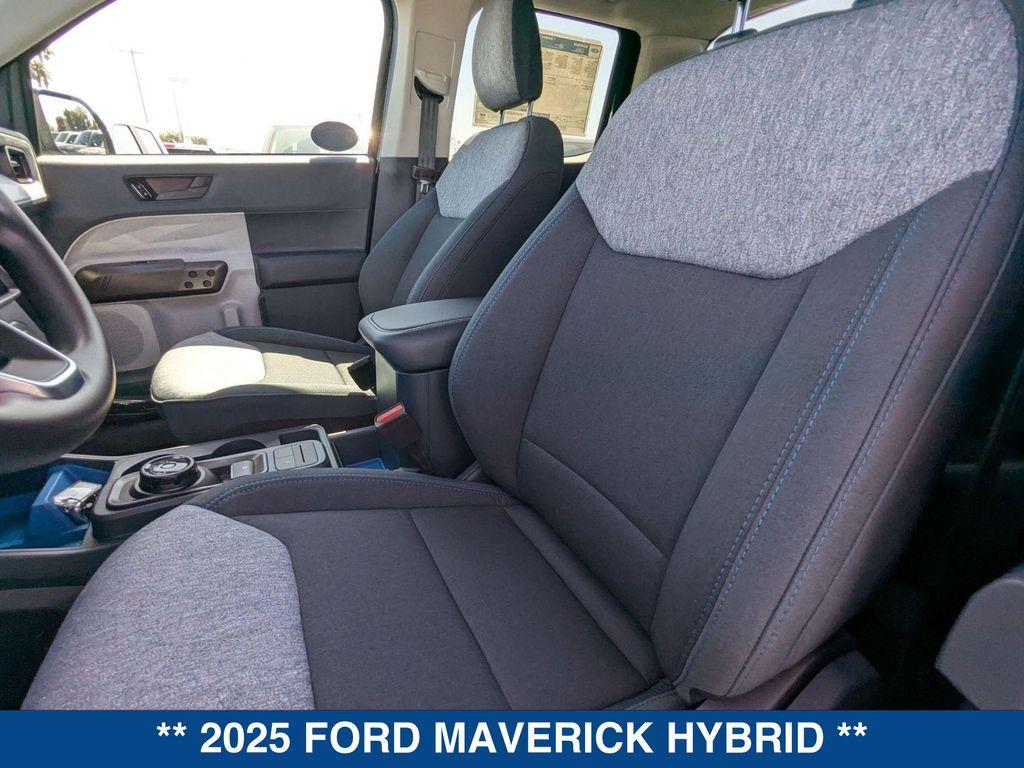 new 2025 Ford Maverick car, priced at $33,135