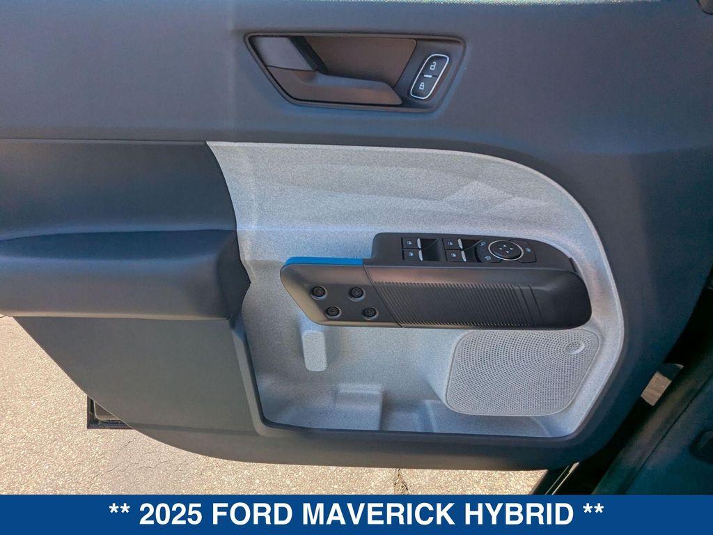 new 2025 Ford Maverick car, priced at $33,135