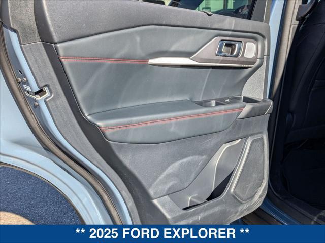 new 2025 Ford Explorer car, priced at $57,595