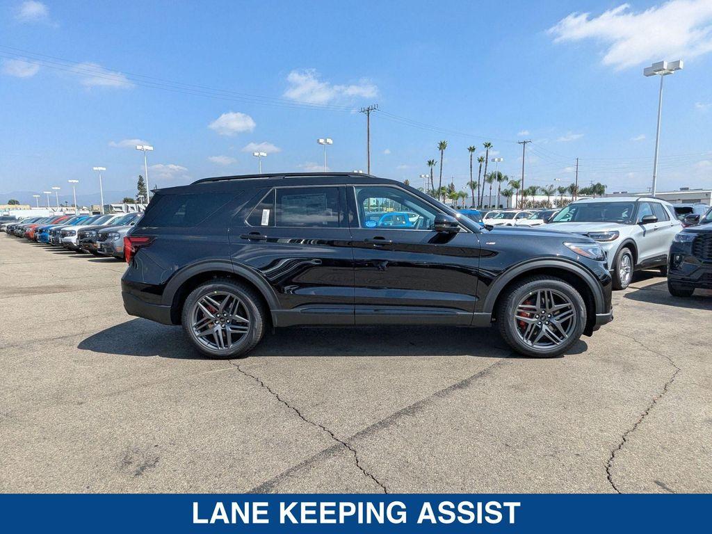 new 2025 Ford Explorer car, priced at $49,580