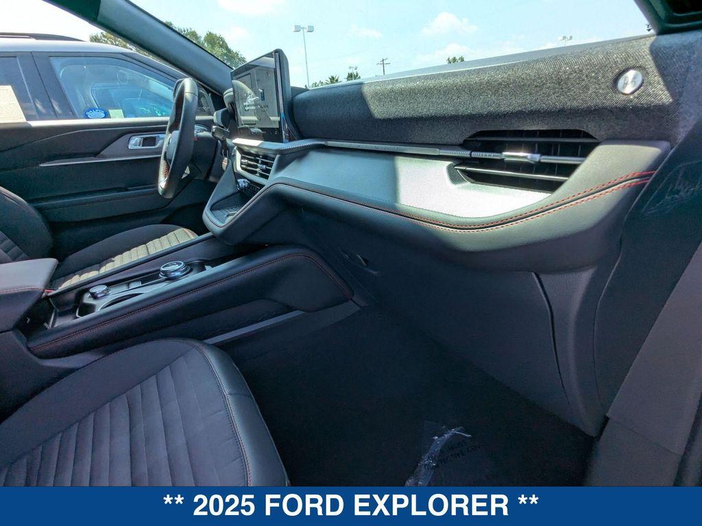 new 2025 Ford Explorer car, priced at $49,580