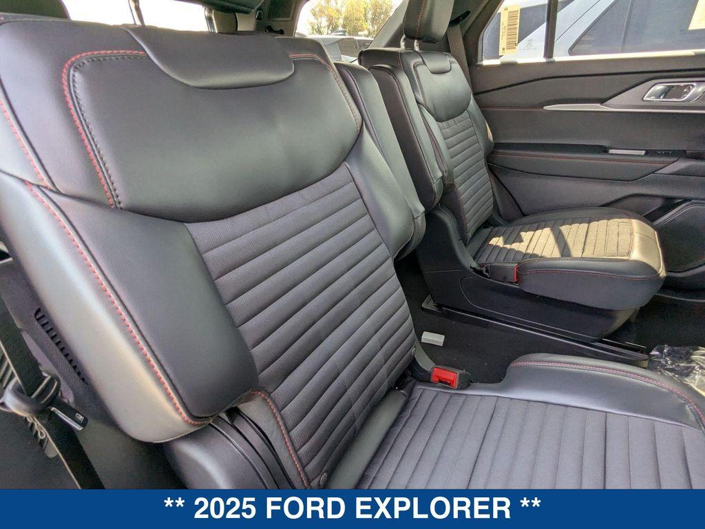 new 2025 Ford Explorer car, priced at $49,580