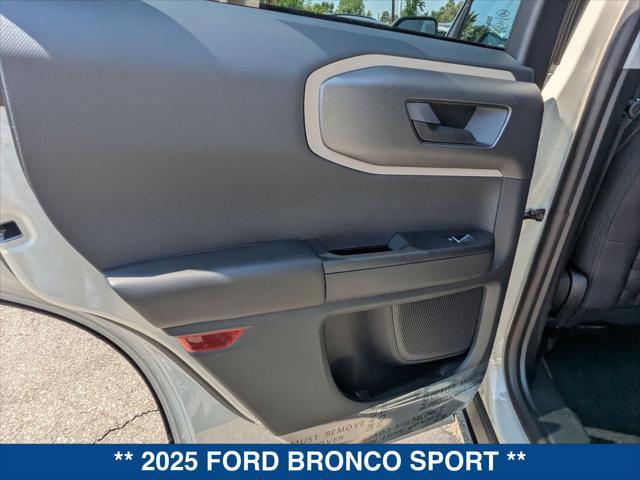 new 2025 Ford Bronco Sport car, priced at $33,385