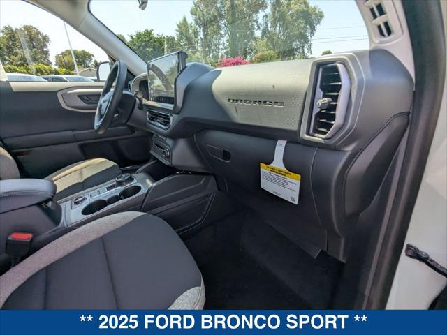 new 2025 Ford Bronco Sport car, priced at $33,385
