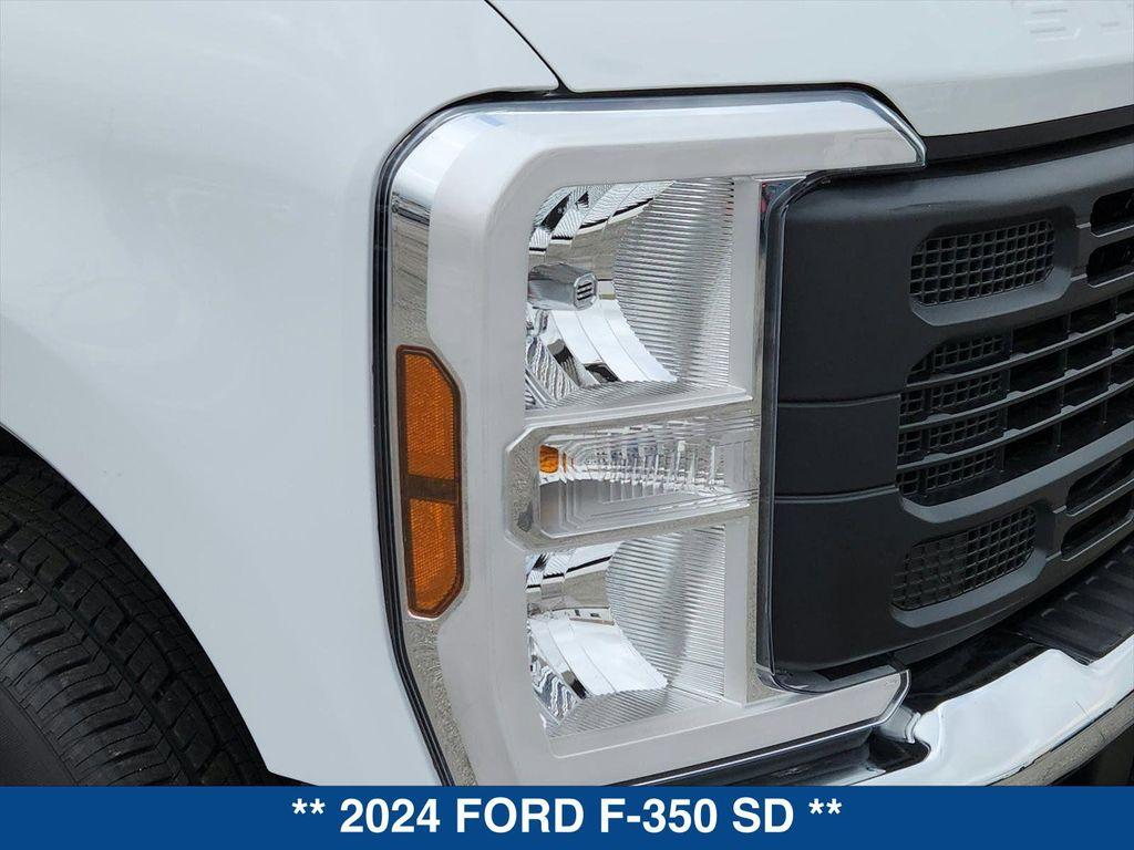 new 2024 Ford F-350 car, priced at $48,320