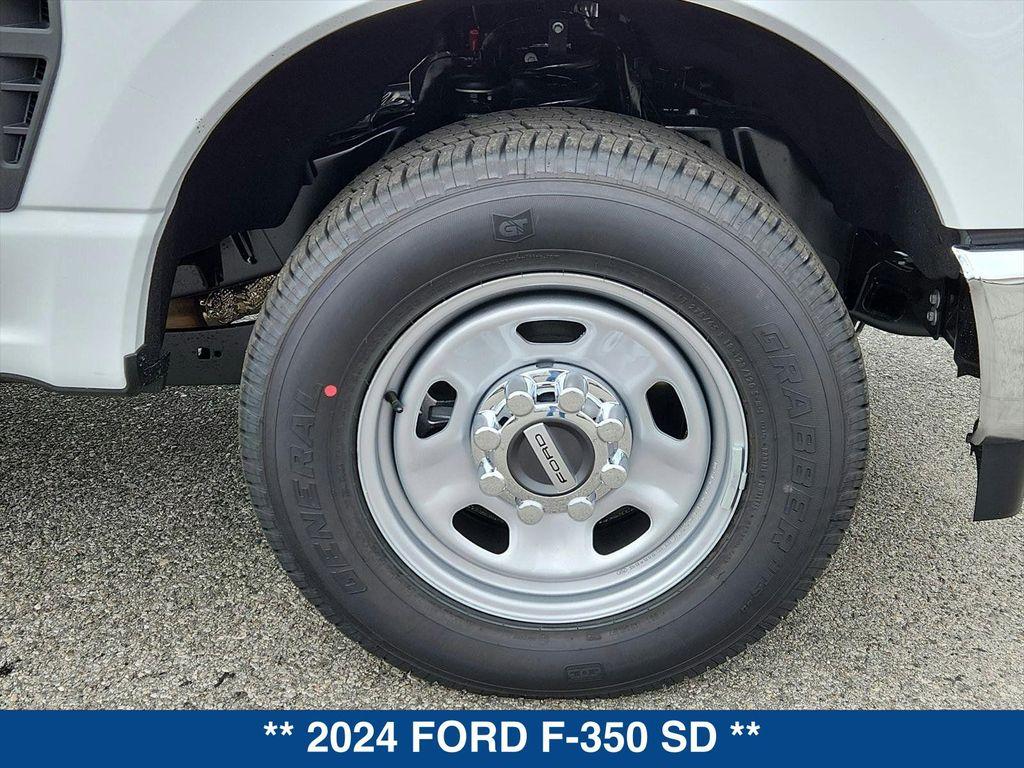new 2024 Ford F-350 car, priced at $48,320