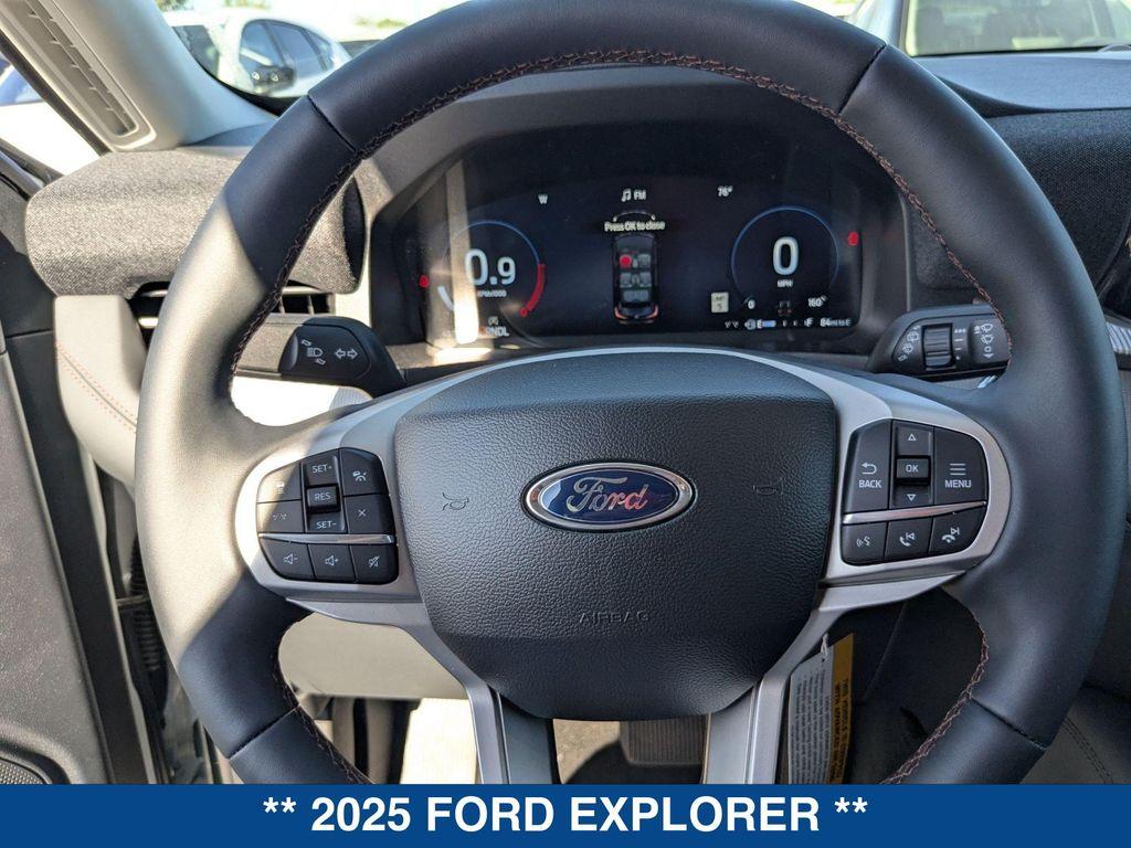 new 2025 Ford Explorer car, priced at $45,665