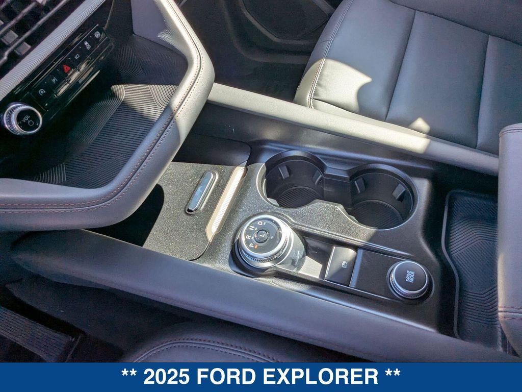 new 2025 Ford Explorer car, priced at $46,915
