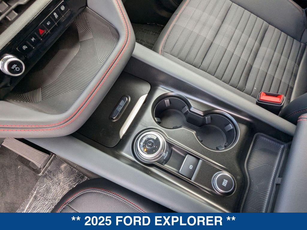 new 2025 Ford Explorer car, priced at $48,110