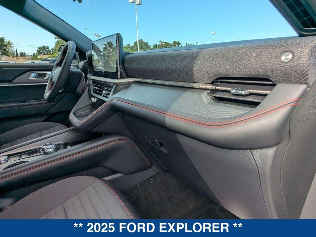 new 2025 Ford Explorer car, priced at $48,110