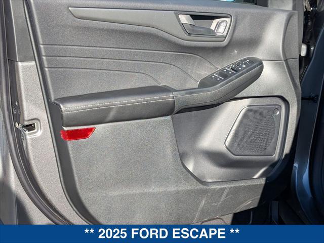 new 2025 Ford Escape car, priced at $32,280