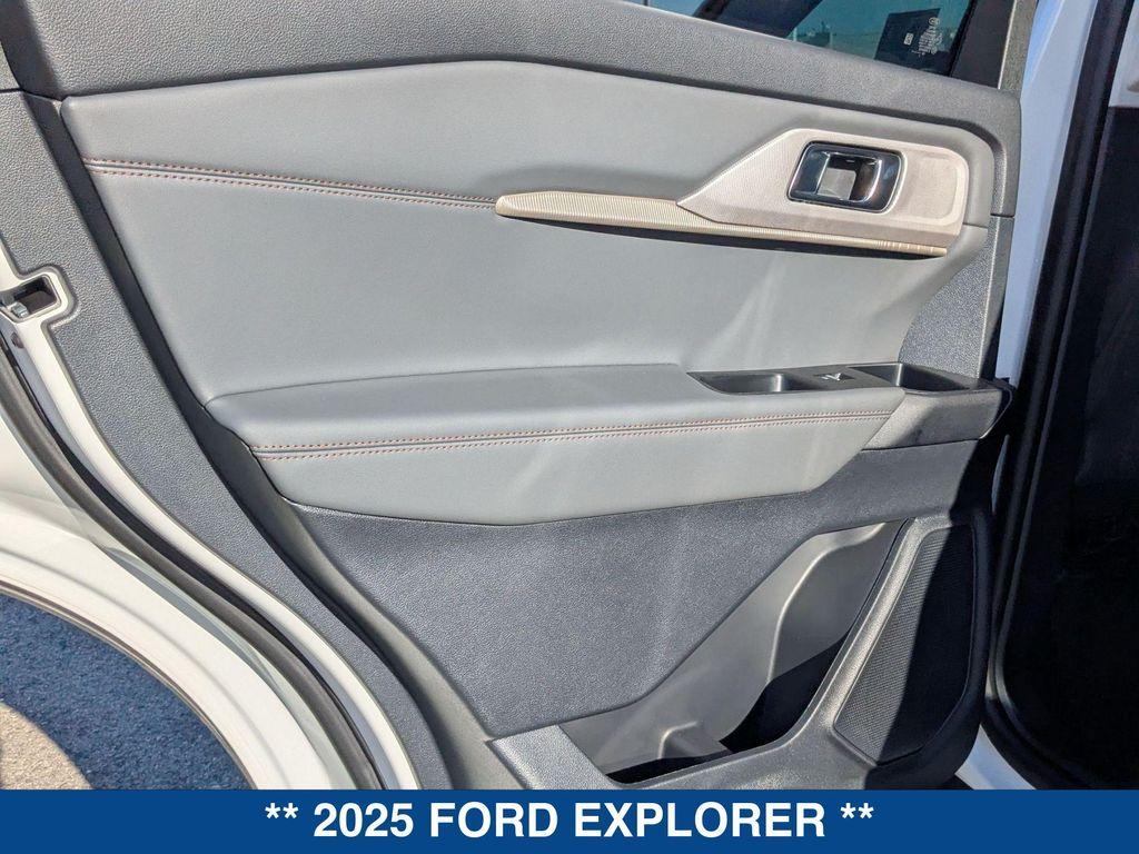new 2025 Ford Explorer car, priced at $46,460