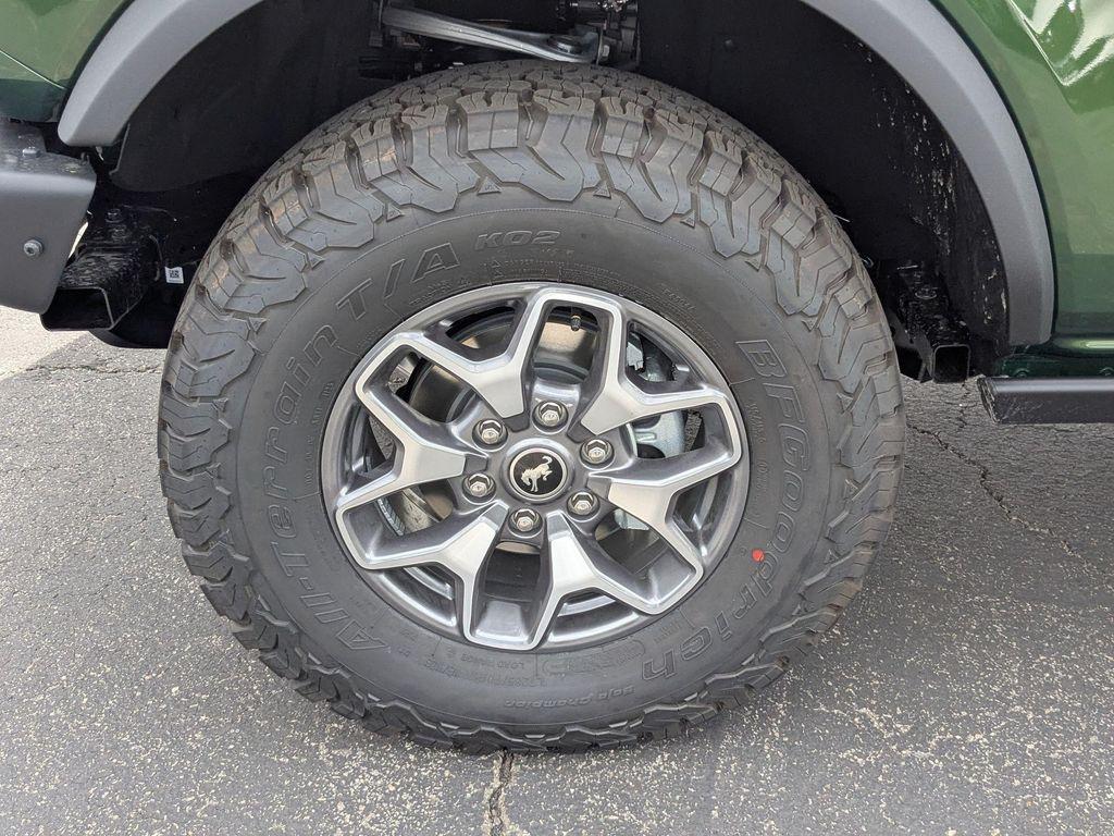 new 2025 Ford Bronco car