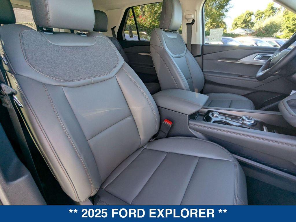 new 2025 Ford Explorer car, priced at $45,865