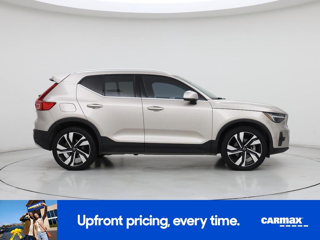 used 2023 Volvo XC40 car, priced at $32,998