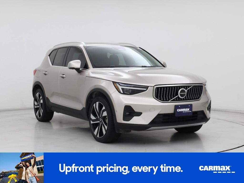 used 2023 Volvo XC40 car, priced at $32,998
