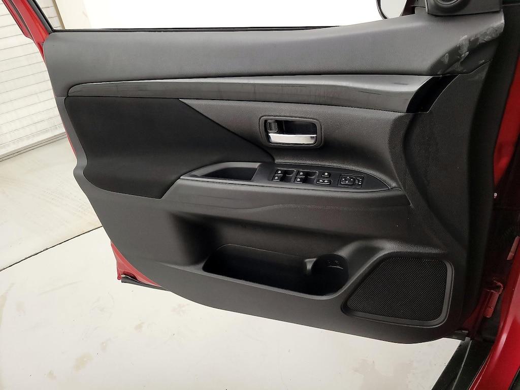 used 2020 Mitsubishi Outlander car, priced at $16,998