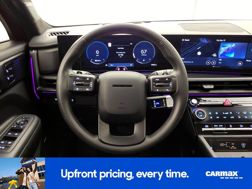 used 2024 Hyundai Santa Fe car, priced at $36,998