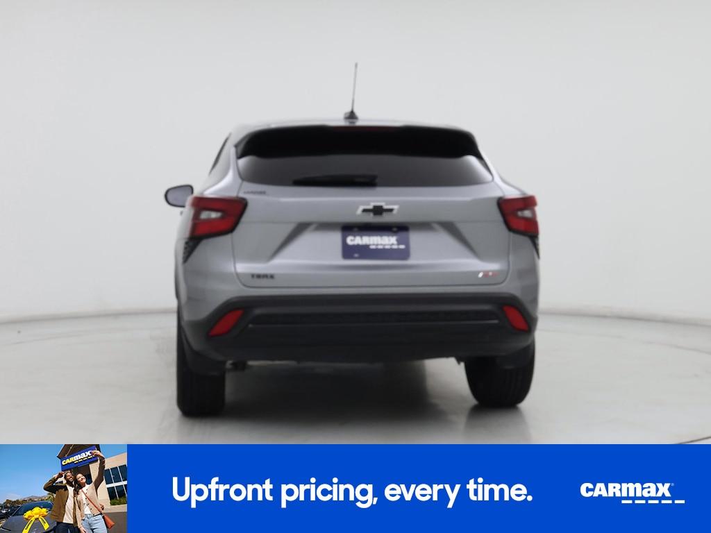 used 2025 Chevrolet Trax car, priced at $23,998