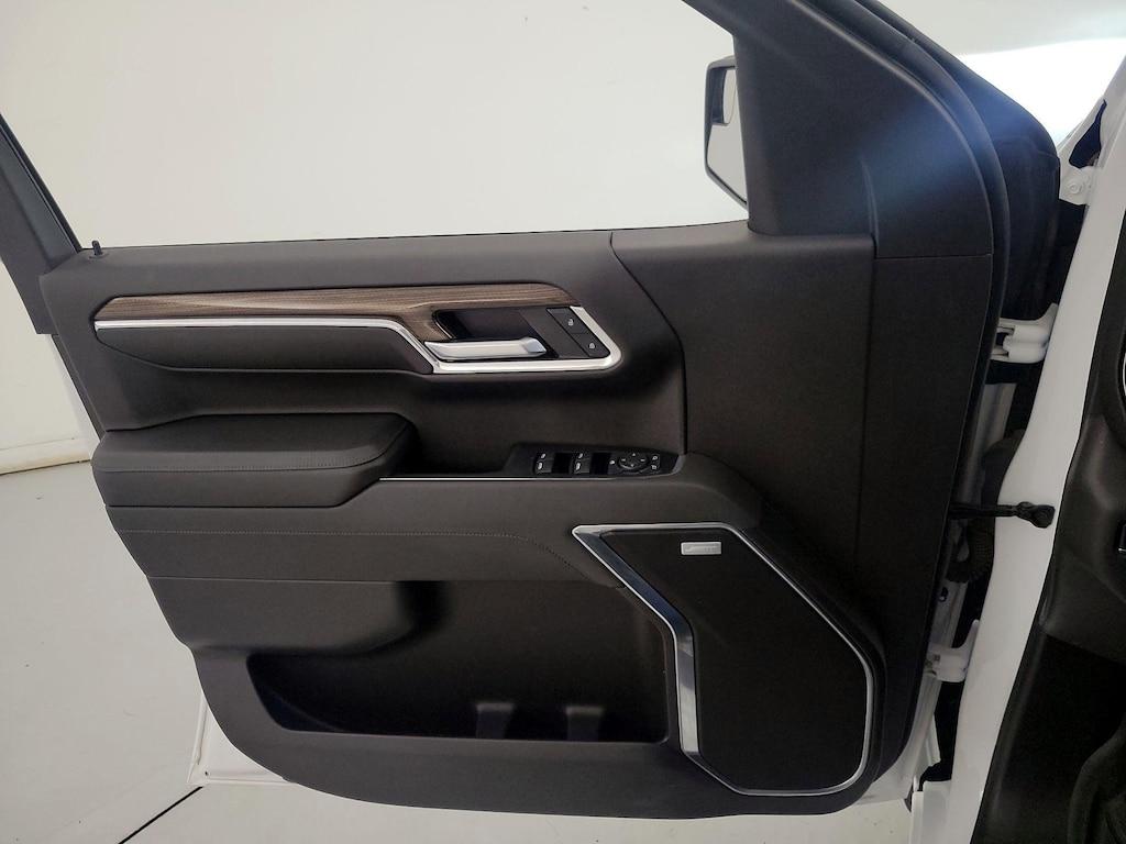 used 2022 Chevrolet Silverado 1500 car, priced at $45,998