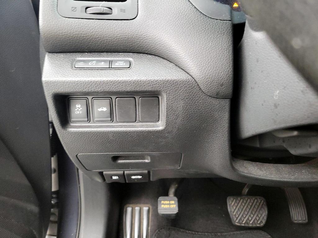 used 2013 Nissan Altima car, priced at $10,998