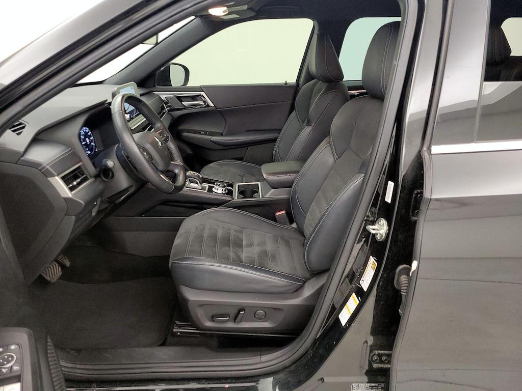 used 2023 Mitsubishi Outlander car, priced at $23,998