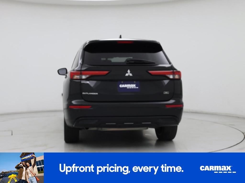used 2023 Mitsubishi Outlander car, priced at $23,998