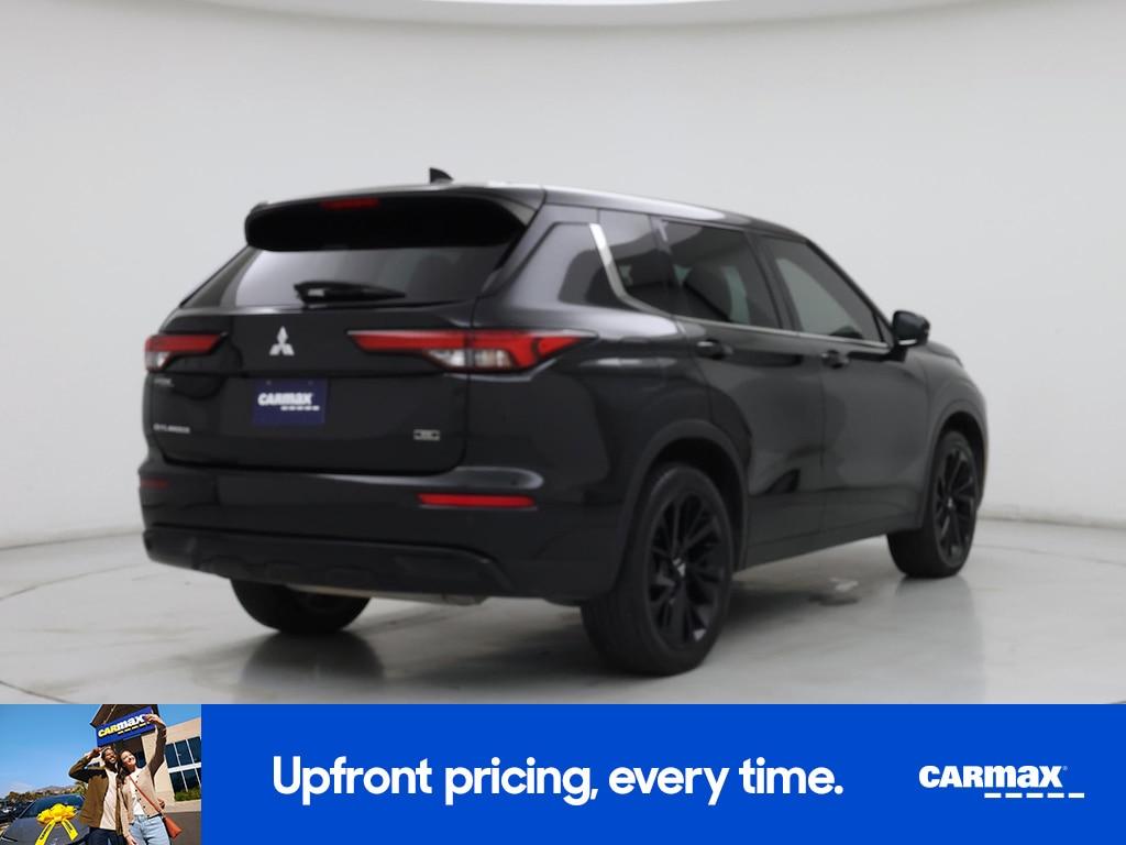used 2023 Mitsubishi Outlander car, priced at $23,998