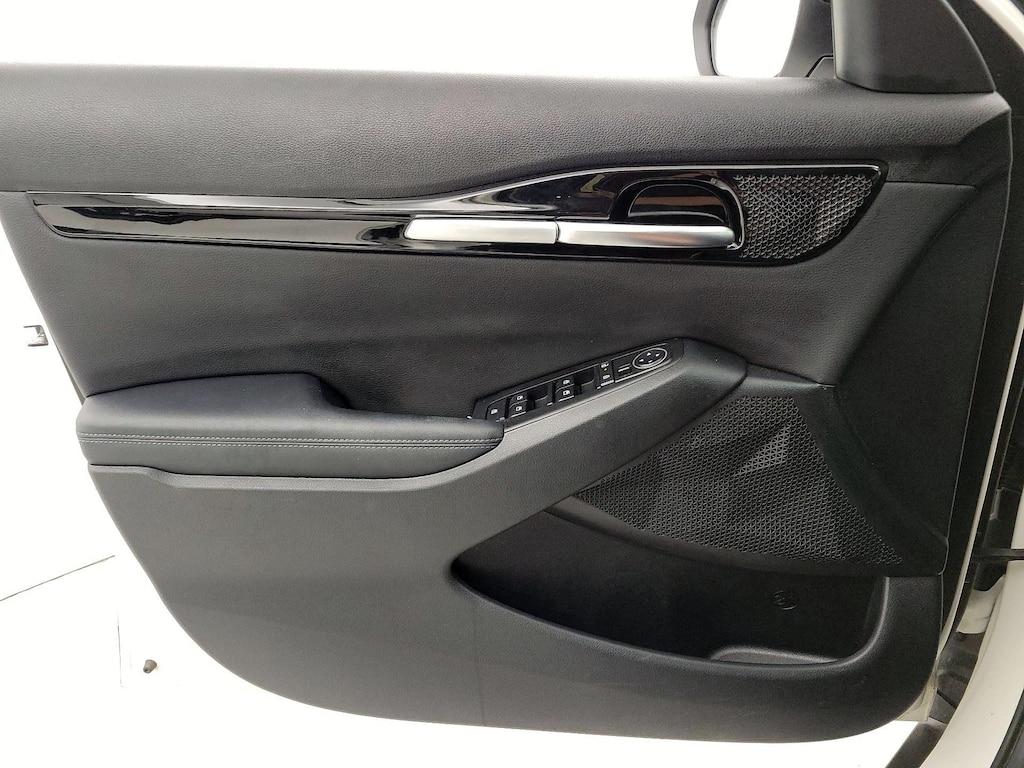 used 2025 Kia Seltos car, priced at $22,998