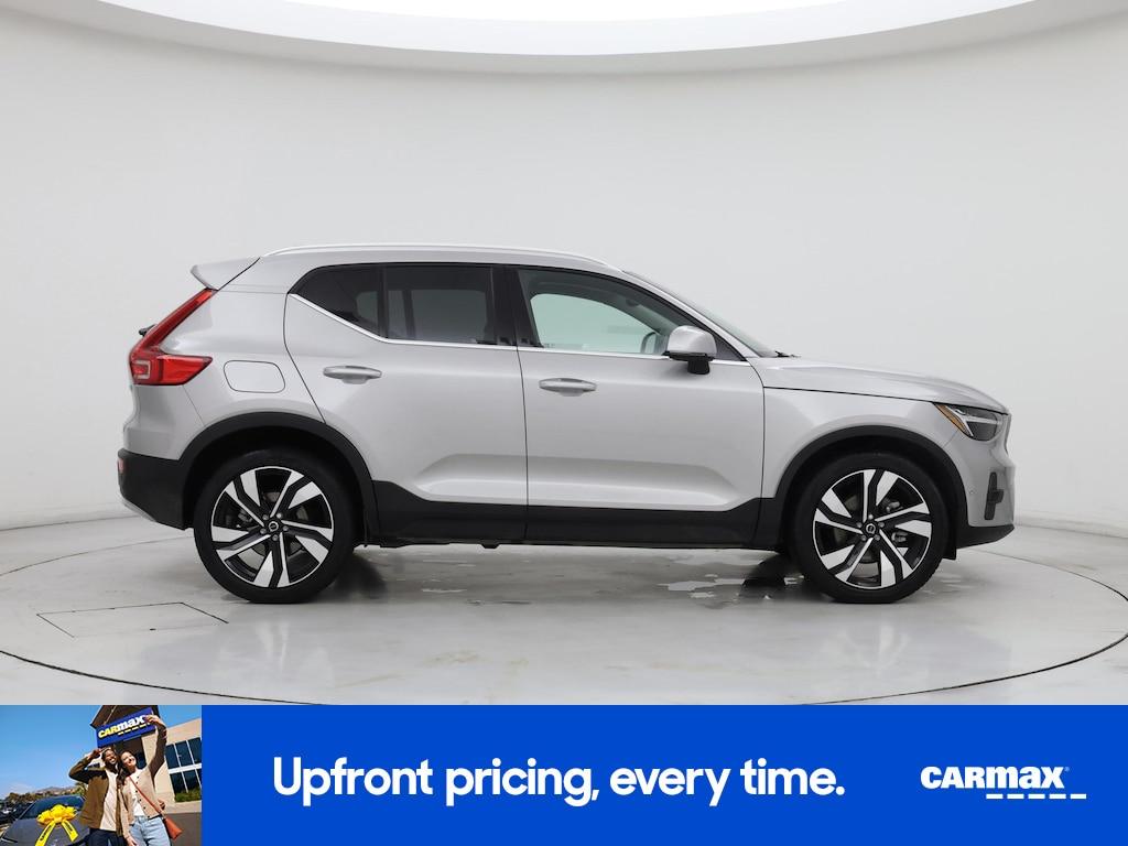 used 2023 Volvo XC40 car, priced at $32,998