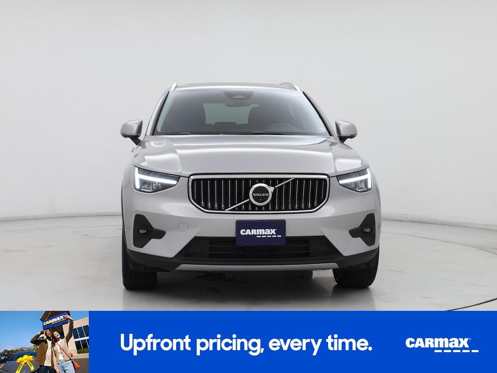 used 2023 Volvo XC40 car, priced at $32,998