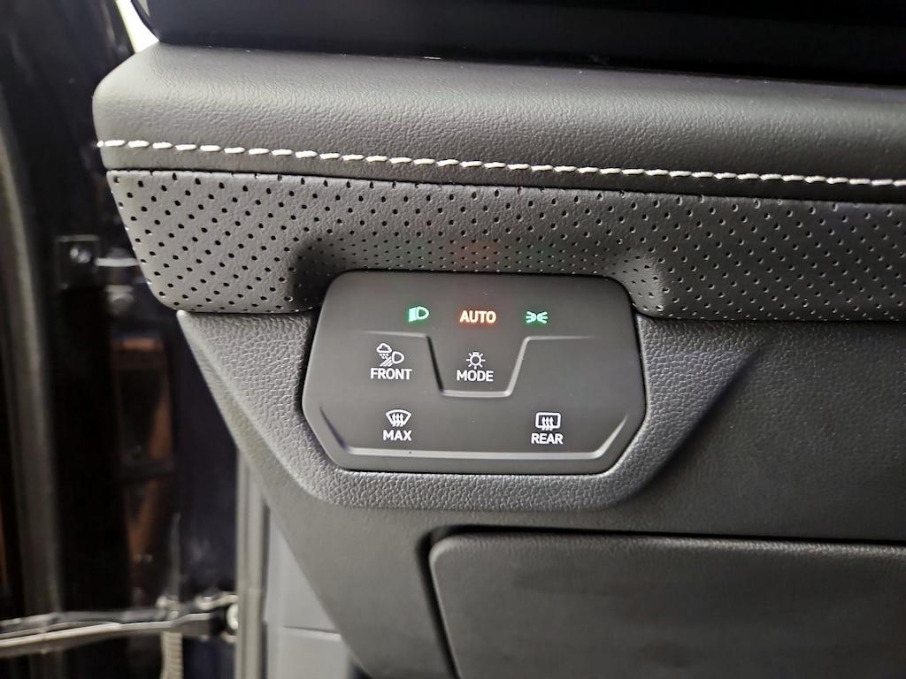 used 2024 Volkswagen Atlas car, priced at $31,998