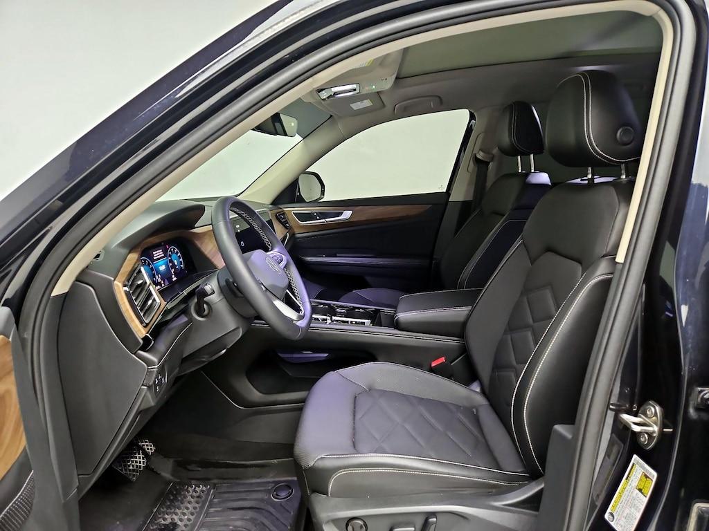 used 2024 Volkswagen Atlas car, priced at $31,998