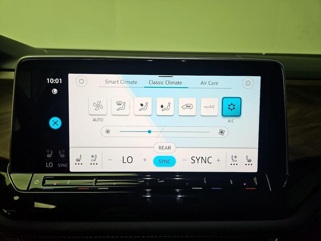 used 2024 Volkswagen Atlas car, priced at $31,998