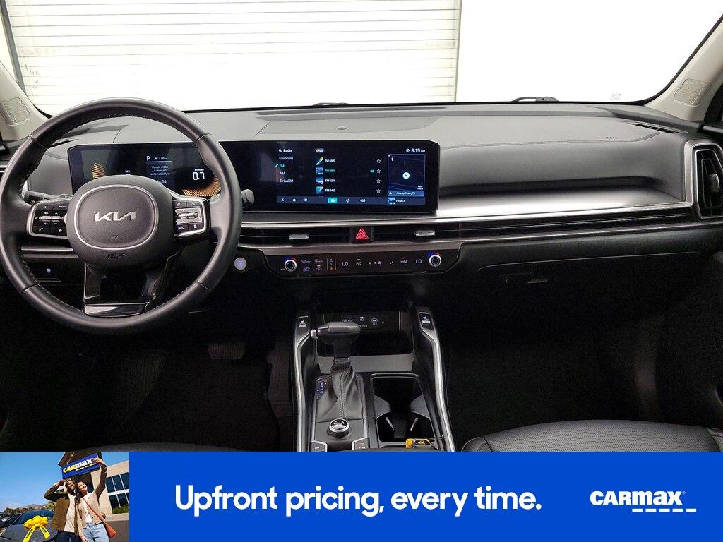 used 2024 Kia Sorento car, priced at $25,998