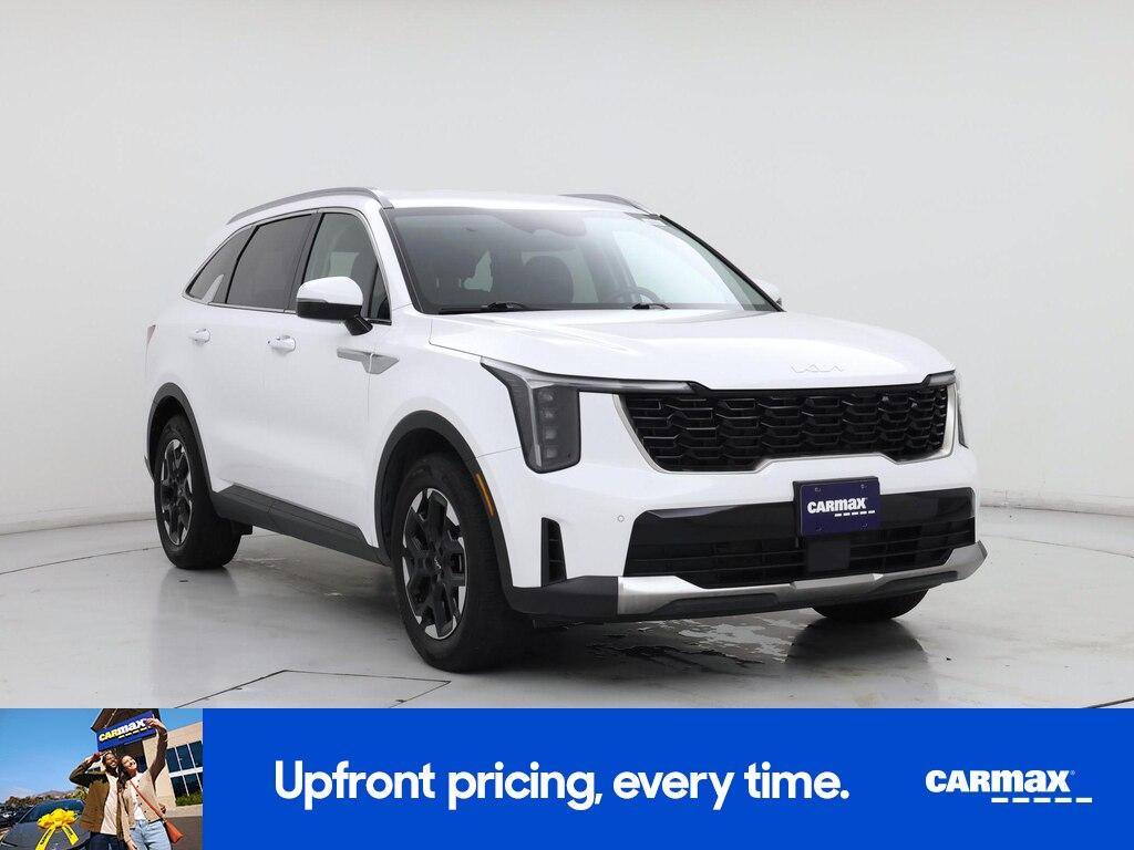 used 2024 Kia Sorento car, priced at $25,998