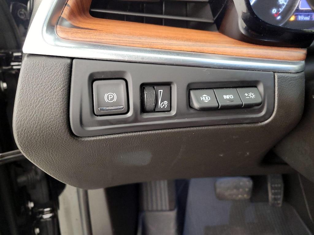 used 2024 Cadillac XT5 car, priced at $42,998