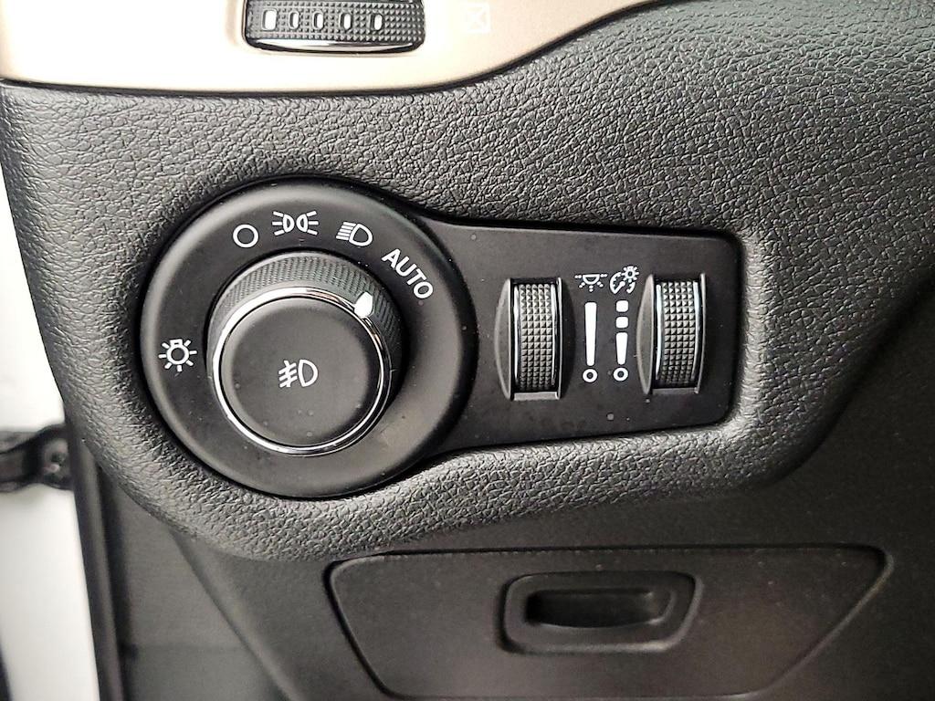 used 2017 Jeep Cherokee car, priced at $13,998