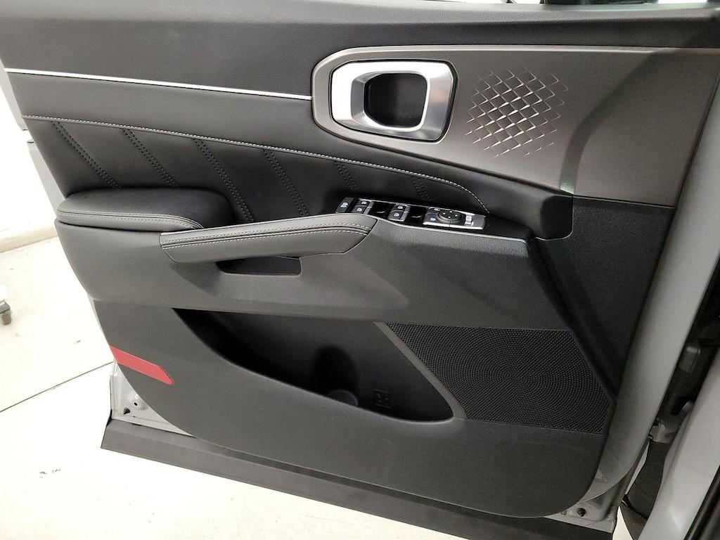 used 2022 Kia Sorento car, priced at $30,998