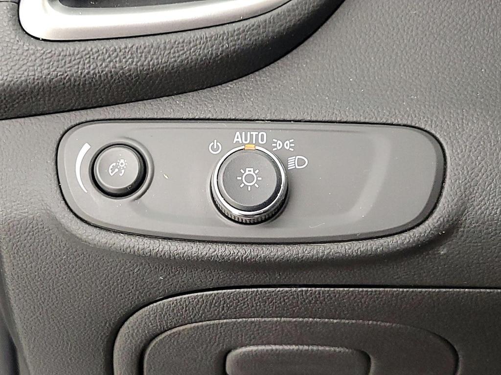 used 2022 Chevrolet Trax car, priced at $16,998