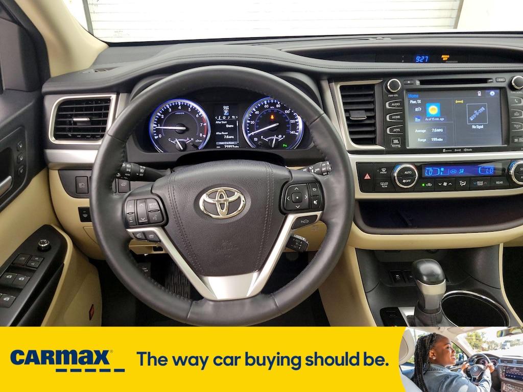 used 2016 Toyota Highlander car, priced at $25,998