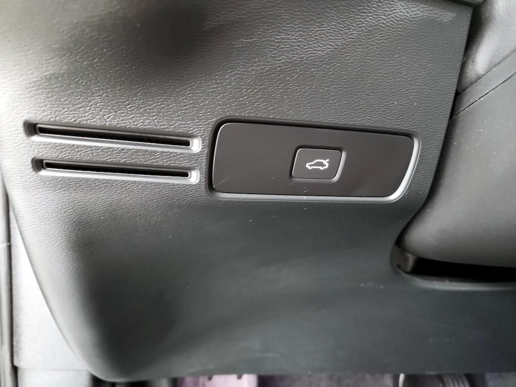 used 2025 Volvo XC40 car, priced at $29,998