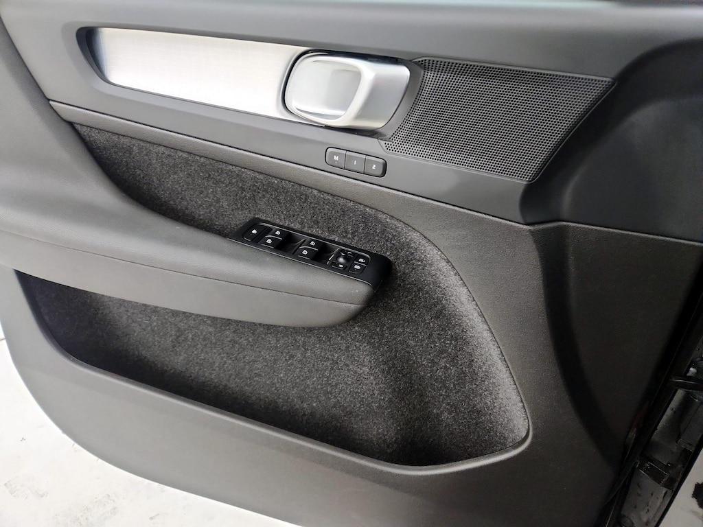 used 2025 Volvo XC40 car, priced at $29,998