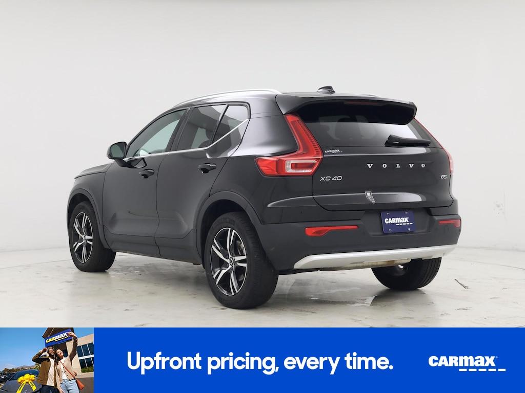 used 2025 Volvo XC40 car, priced at $29,998