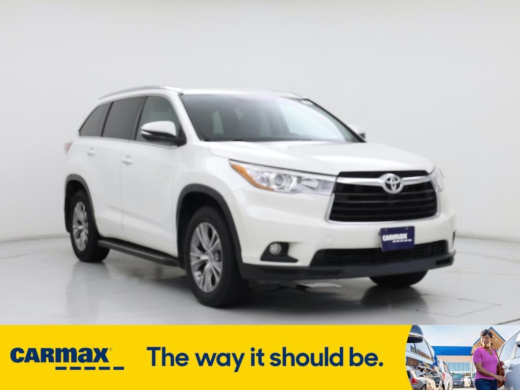 used 2015 Toyota Highlander car, priced at $20,998