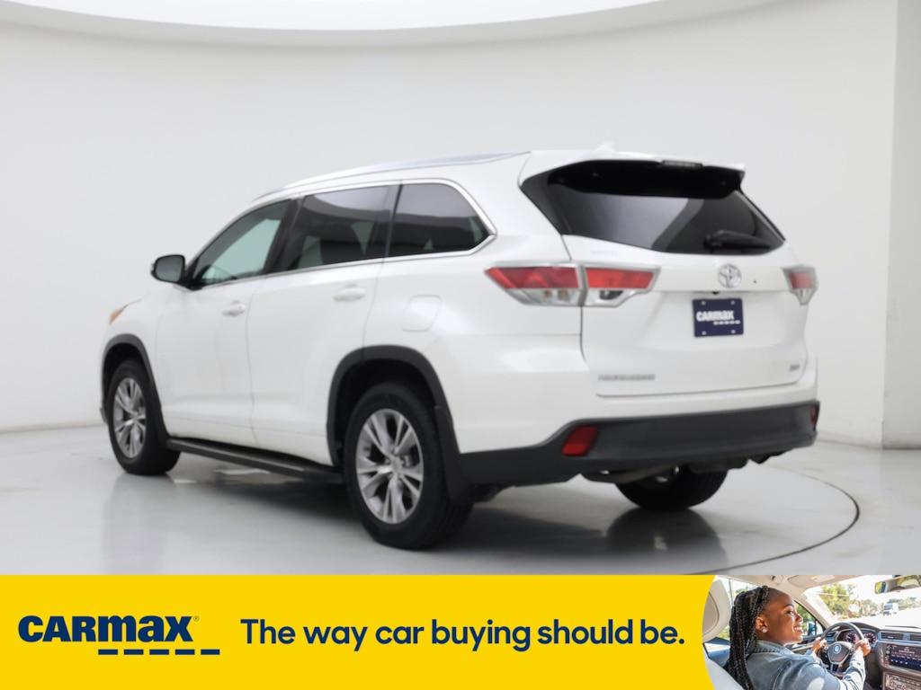 used 2015 Toyota Highlander car, priced at $20,998